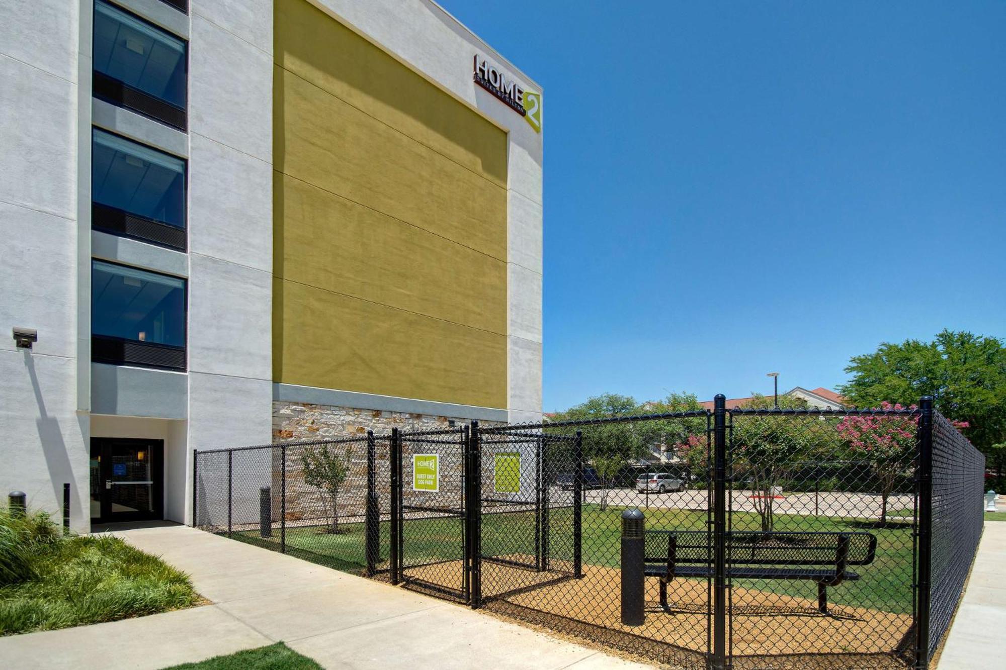 Home2 Suites By Hilton Dallas Addison Exterior photo