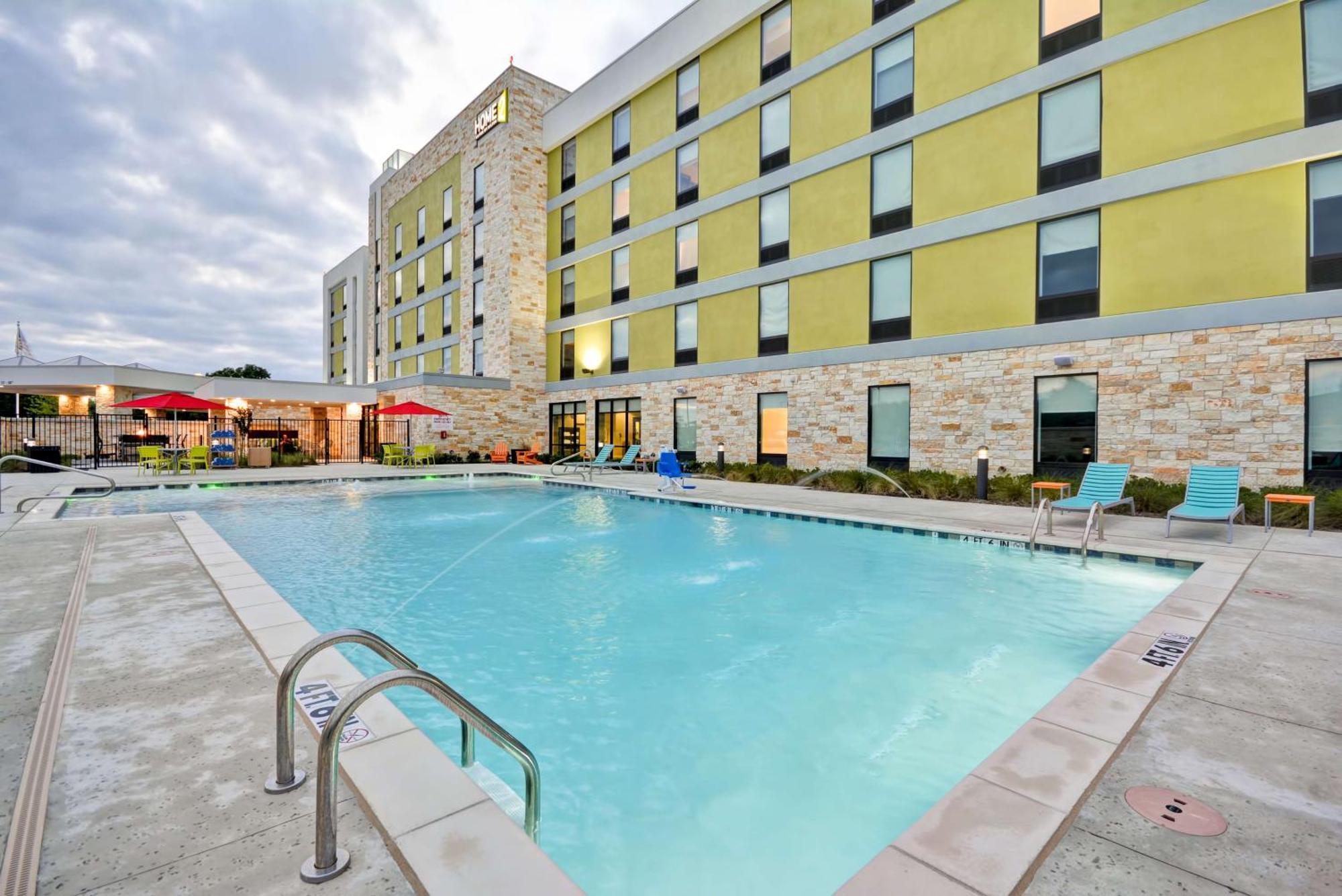 Home2 Suites By Hilton Dallas Addison Exterior photo
