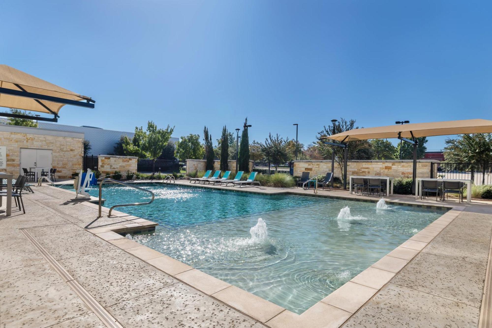 Home2 Suites By Hilton Dallas Addison Exterior photo